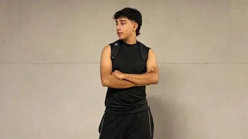 AntonyMex's live cam