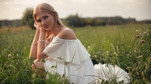 ChloeLins's live cam